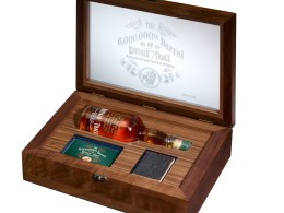 Buffalo-Trace-6-Million-Barrel-Box