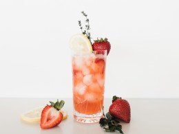 Highland-Park-Magnus-Strawberry-Moon